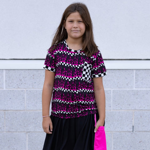 (BAMBOO) Pink Flames PARKER Pocket T (Toddler, Youth)